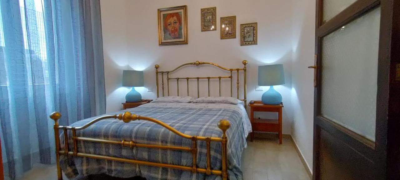 Central Station Rent Guest house *