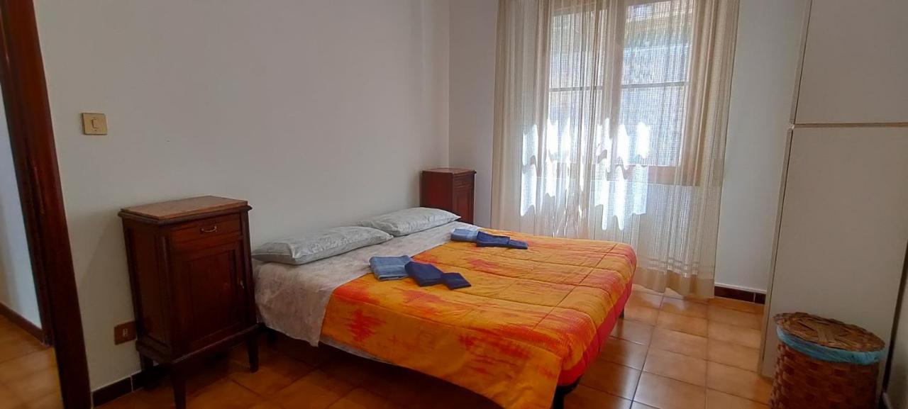 Central Station Rent Guest house *